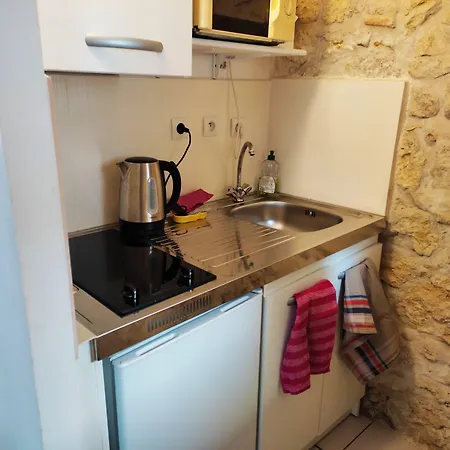 Les Angelots Bed & Breakfast