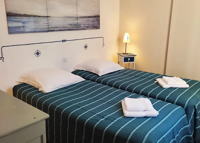 Les Angelots Кондом